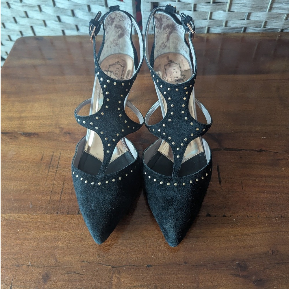 Ted Baker Pumps Black Suede Studded T-Strap Kitten Heels 8 Chic Edgy Designer